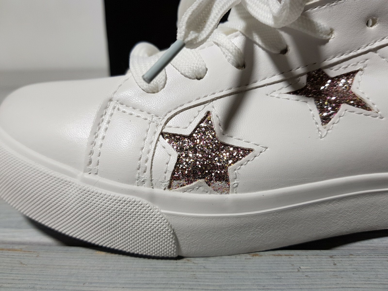 NEW WOMEN'S SHOES SNEAKERS PUMPS WHITE SHINNY PINK STARS EMBELLISHED M891 | eBay