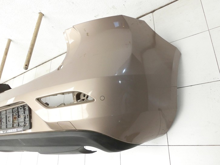 Volvo V40 II 12-16 Stoßstange Stoßfänger Hinten Volvo V40 II 12-16 05.11.2013 6R0-502-835-879-3 gebraucht Vorschau 6