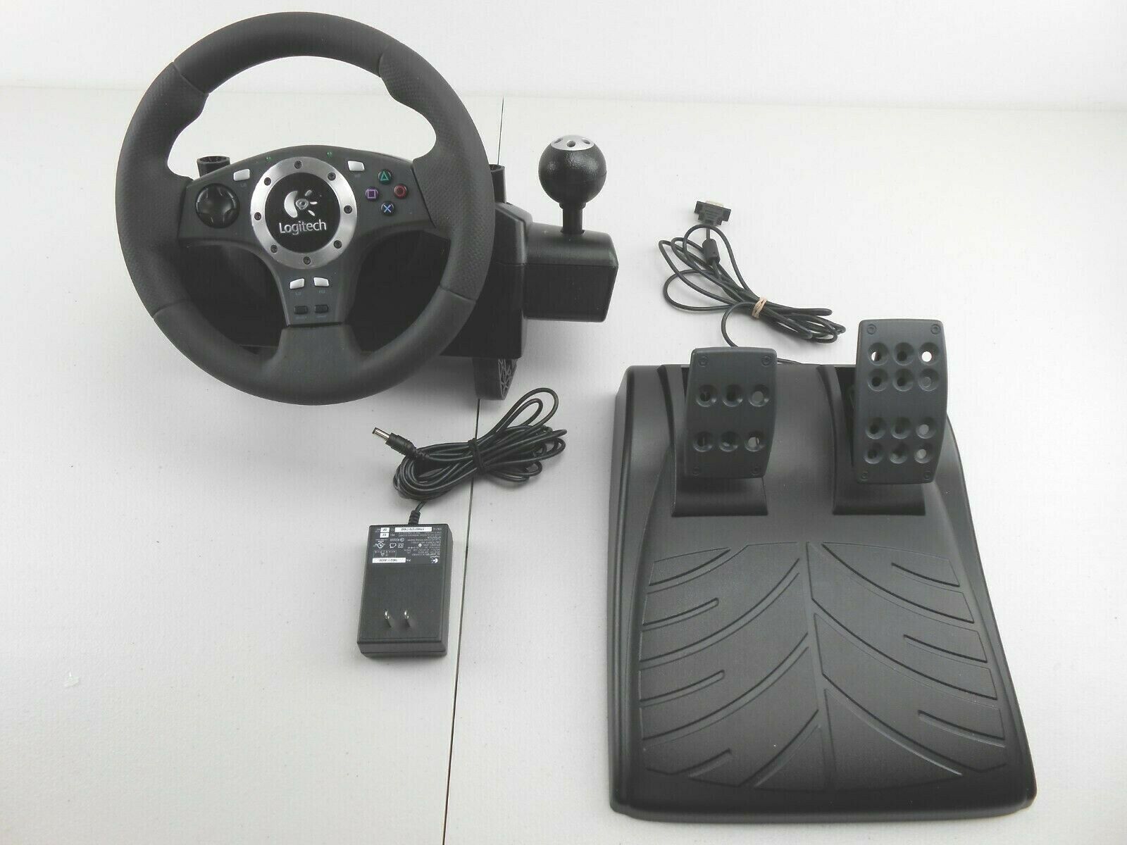 Logitech Driving Force Pro GT E-UJ11 Steering Wheel Shifter/Pedals/AC Adaptor Logitech Driving Force Pro GT E-UJ11 Steering Wheel Shifter/Pedals/AC Adaptor