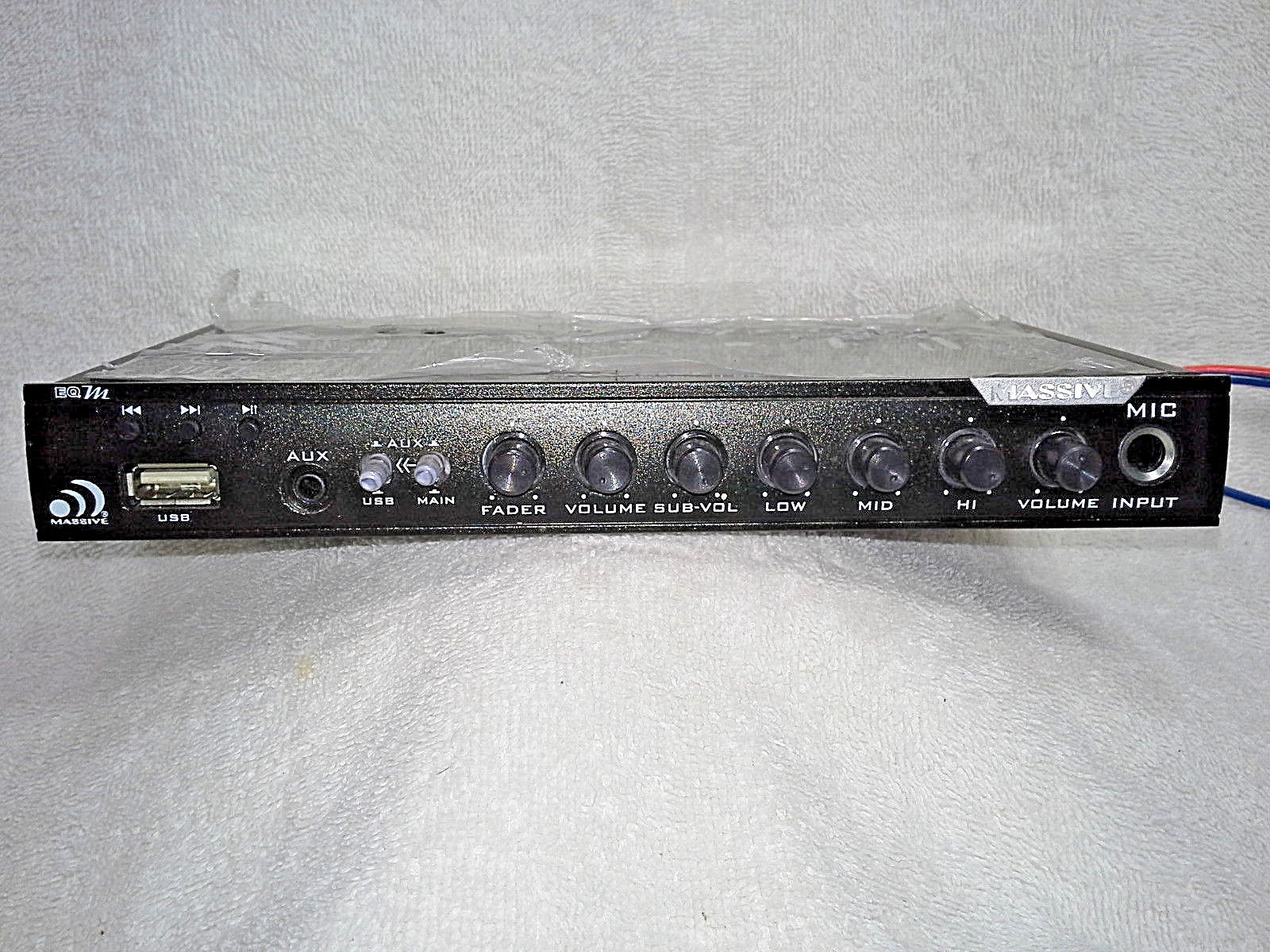 MASSIVE EQM -Graphic EQ / Media Player w/ USB player + Mic. input  3 band w/ sub