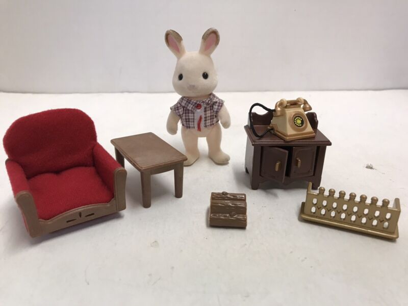 Calico Critters Sylvanian Families Red Living Room Chair  Telephone Cabinet