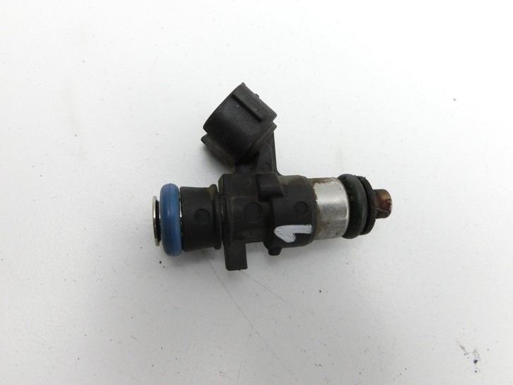 Smart ForTwo 451 07-10 1,0 52KW Injektor Einspritzdüse Zyl.1 Smart ForTwo 451 07-10 01.12.2009 A1320780223 EAT307... Vorschau 2