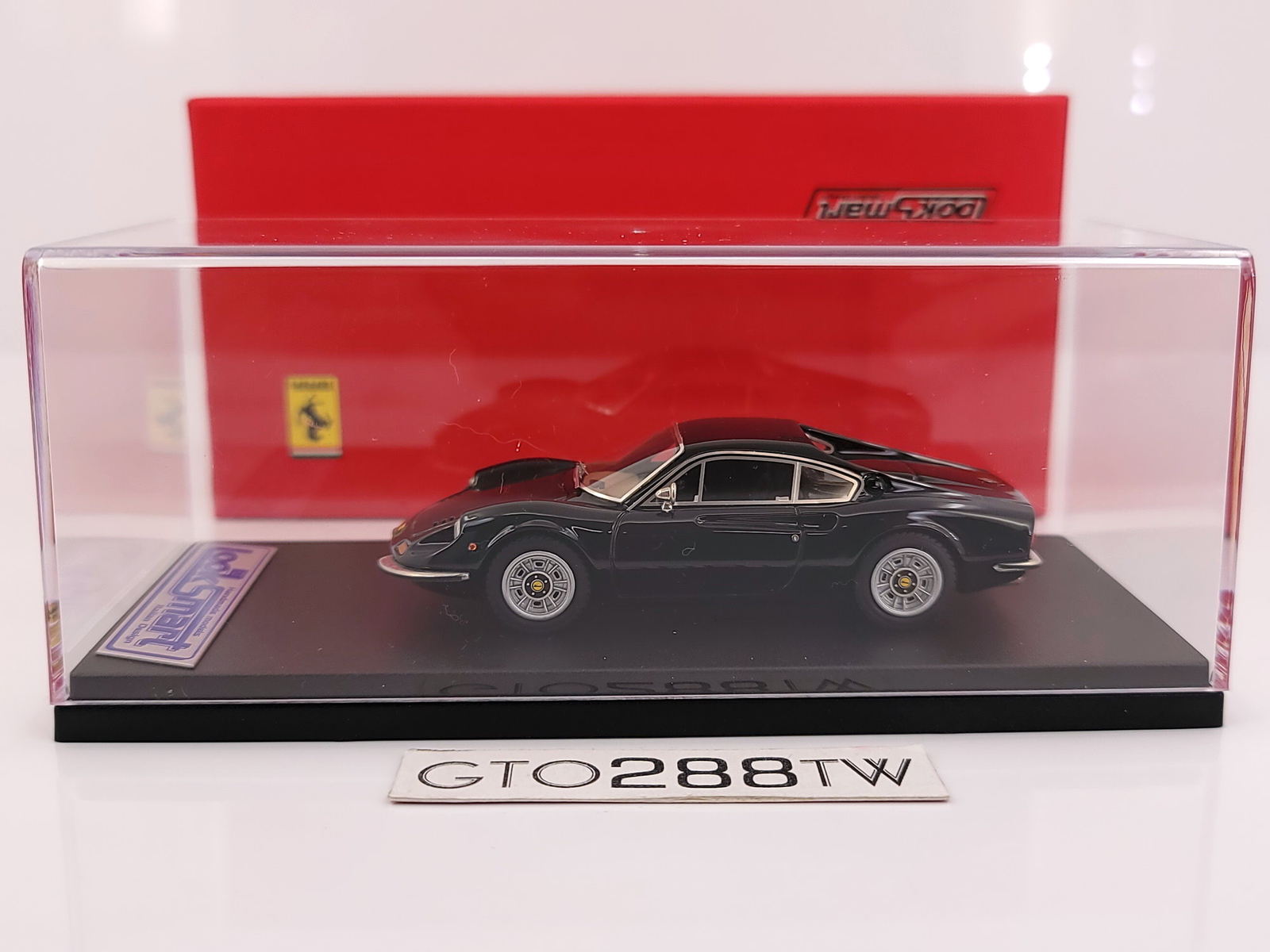 Looksmart 1:43 Ferrari Dino 246 GT Black Japan 