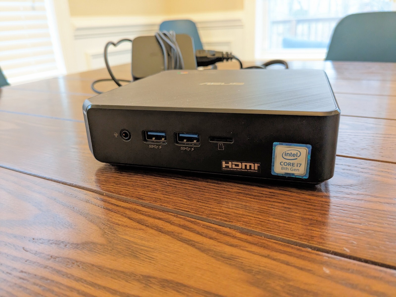 Chromebox 0 ASUS Intel Core PC Mini com: - with i7-8550U Asus | 4K