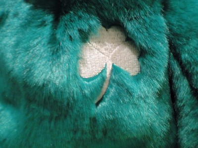 TY ERIN THE BEAR BEANIE BUDDY NEW WITH TAGS, REPRESENTING IRELAND W/ SHAMROCK