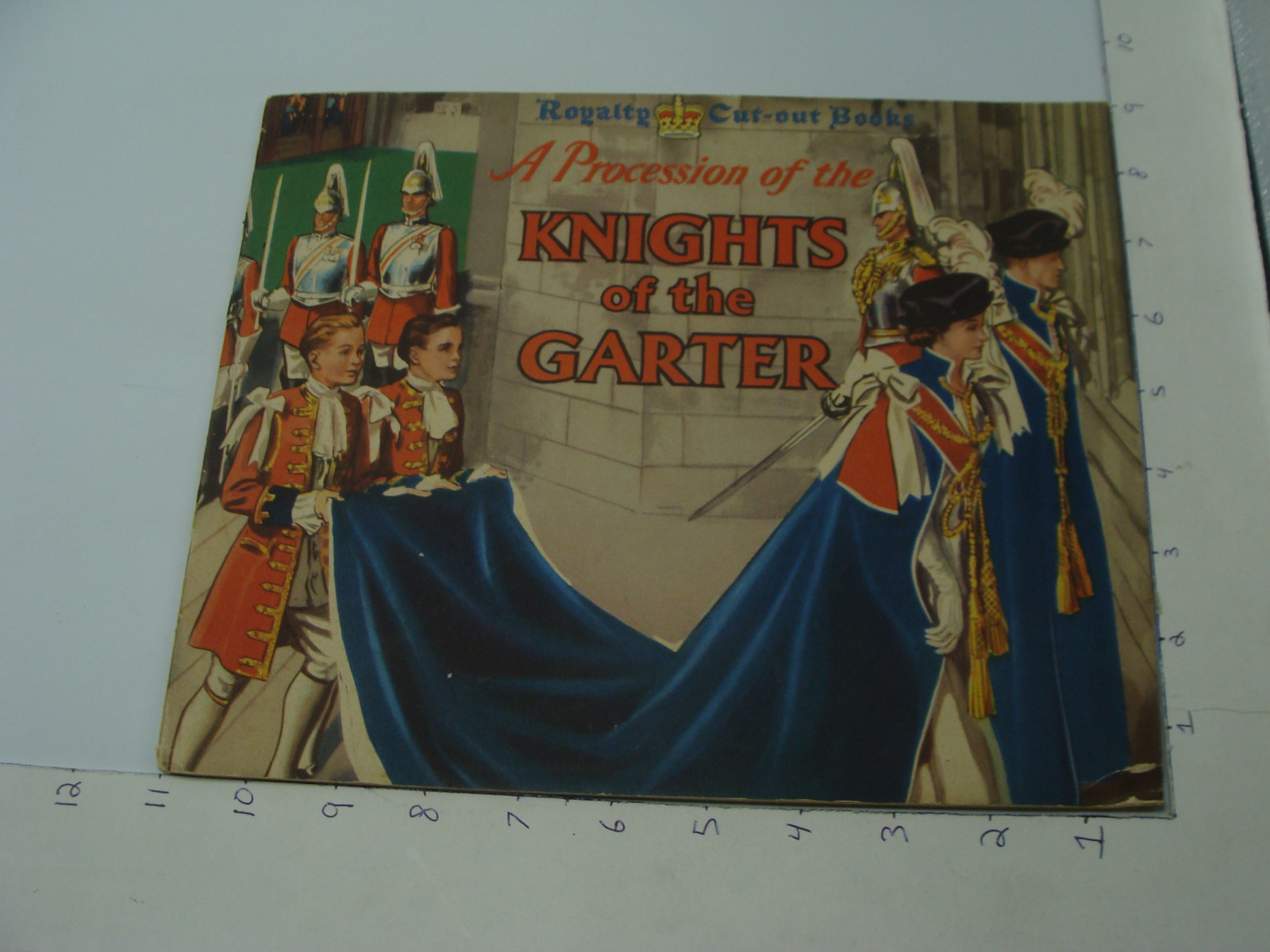 original UNUSED cut out books A PROCESSION of KNIGHTS of the GARTER royalty 1959