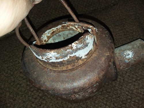 Vintage 45 CC Cast Iron Water Well Pump Diverter Cup