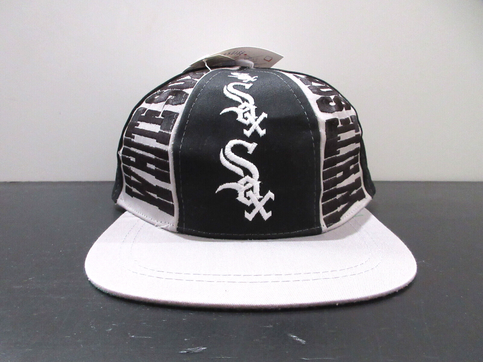 VINTAGE Chicago White Sox Hat Cap Snap Back Gray Black MLB