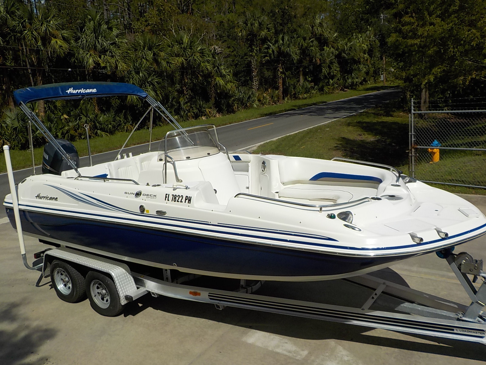 CLEAN- 2012 HURRICANE SD211 CC FUN DECK SPORT BOAT YAMAHA 4-STROKE 262 HOURS BAY