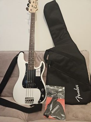 Fender Made in Japan Traditional 70s Precision Bass Arctic