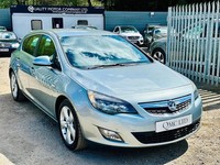 2010 Vauxhall Astra 1.6 16v SRi Euro 5 5dr HATCHBACK Petrol Manual