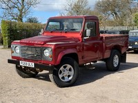 2009 Land Rover Defender 110 2.4 TDCi County 4WD MWB Euro 4 2dr (High Capacity) 