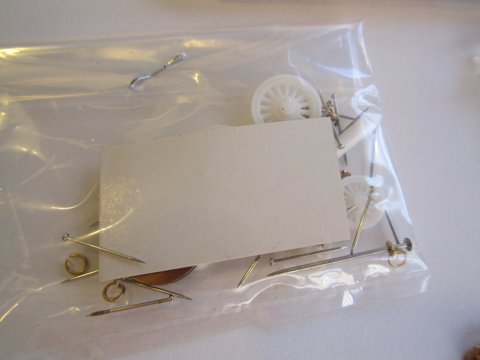 HO scale, CIRCUS CRAFT #cw 16,  COMMISSARY WAGON,  Craftsman wood kit