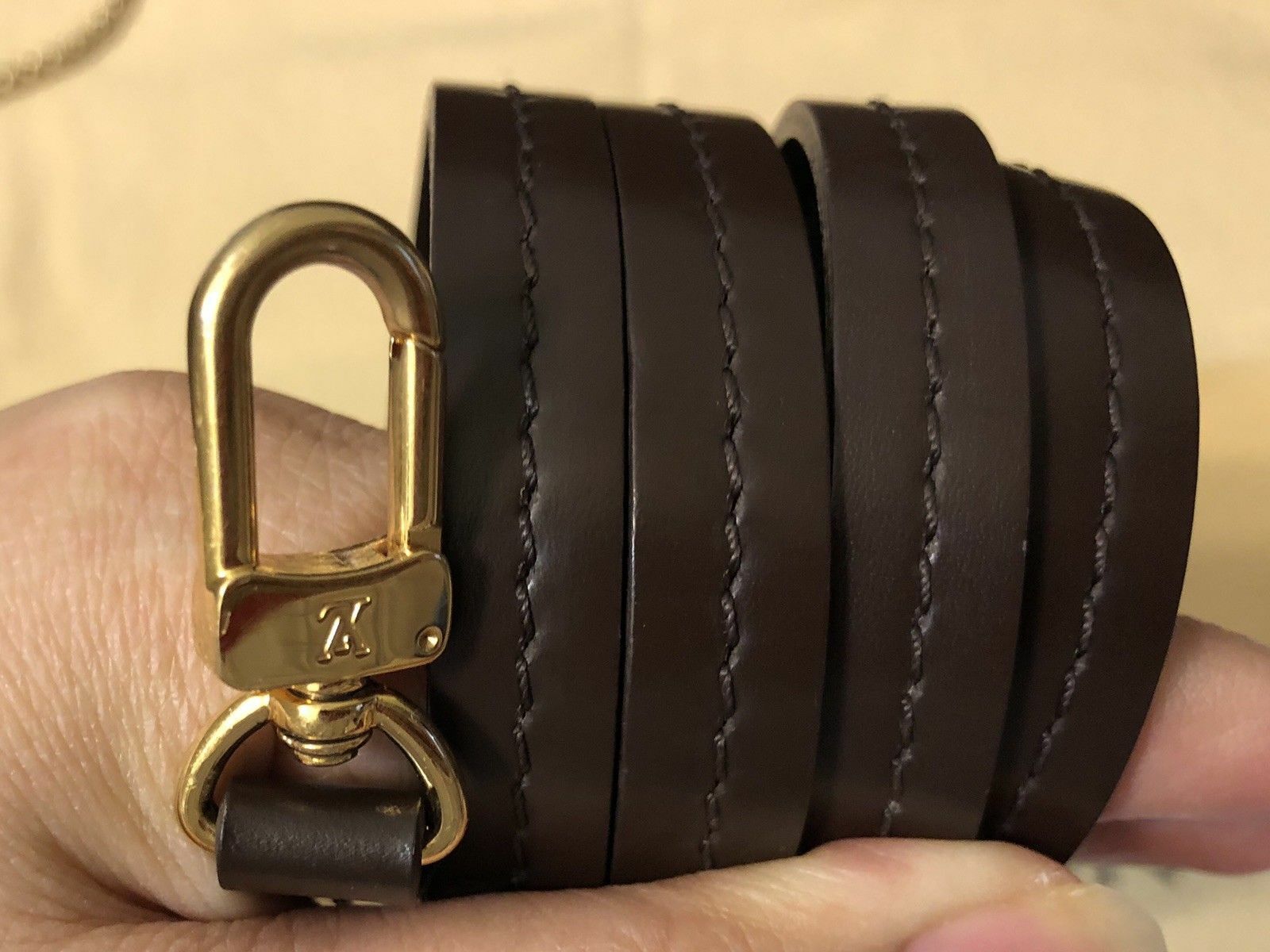 LOUIS VUITTON Favorite MM Damier Ebene Shoulder Crossbody Bag