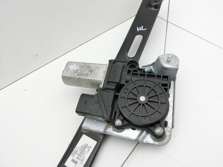 BMW E91 330XD 05-08 Kombi Fensterhebermotor mit Fensterheber Links Hinten BMW E91 330XD 05-08 15.02.2006 7140589... Vorschau 2