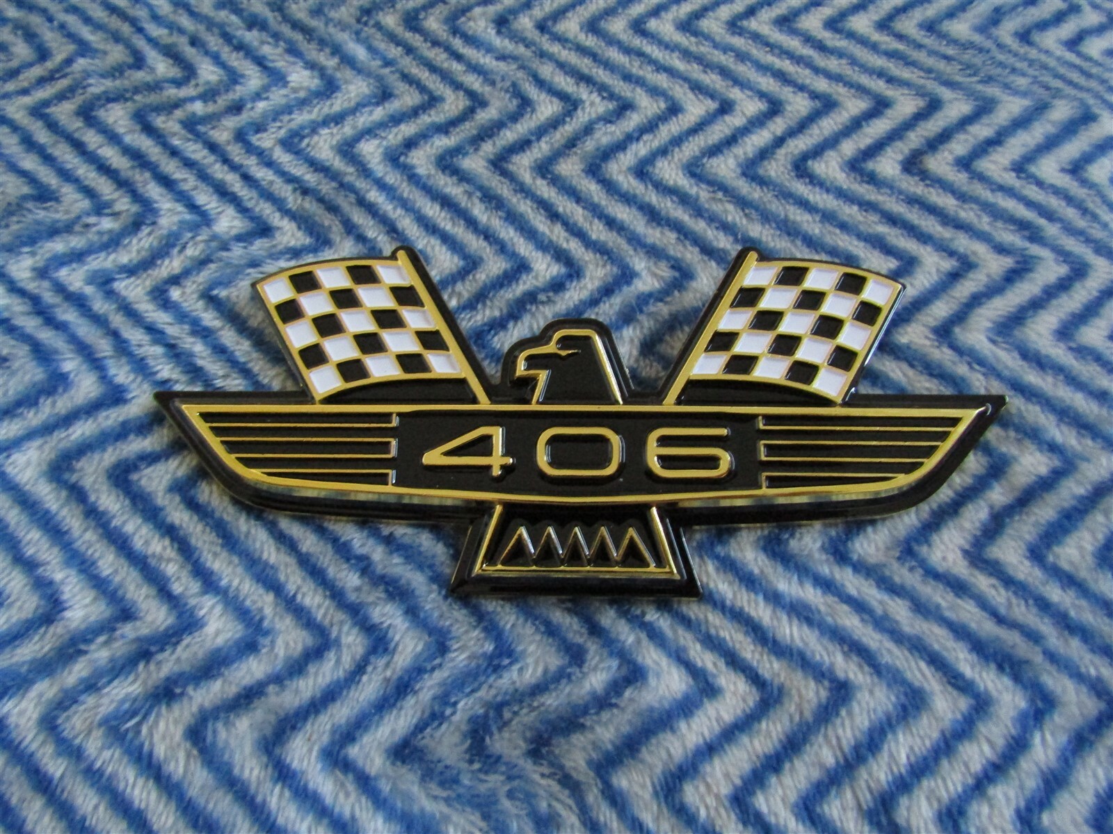 1962 1963 FORD GALAXIE EAGLE FRONT FENDER EMBLEM BADGE 