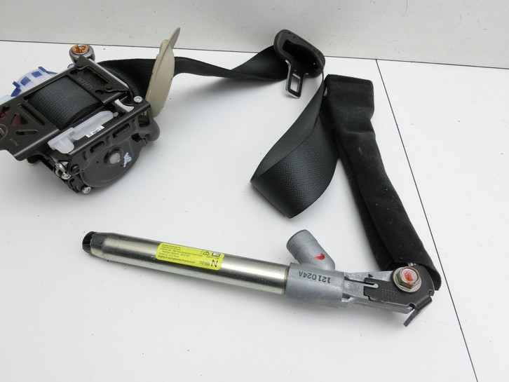 Mitsubishi Outlander III 15-18 Sicherheitsgurt Gurtstraffer Vorne Rechts Mitsubishi Outlander III 15-18 25.10.2012... Vorschau 4