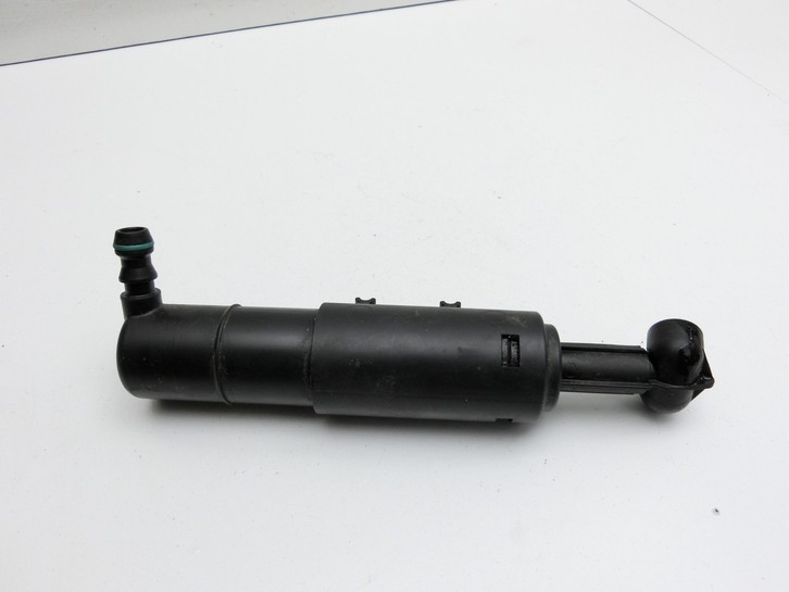 Mercedes W204 S204 C250 07-14 Waschdüse für Scheinwerfer Links Mercedes W204 S204 C250 07-14 29.08.2013 A2048602747... Vorschau 4