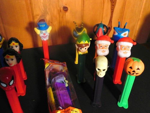 LOT of 19 Vintage Pez with Feet, Clown, Mickey, Duck, Batman, Witch, etc.