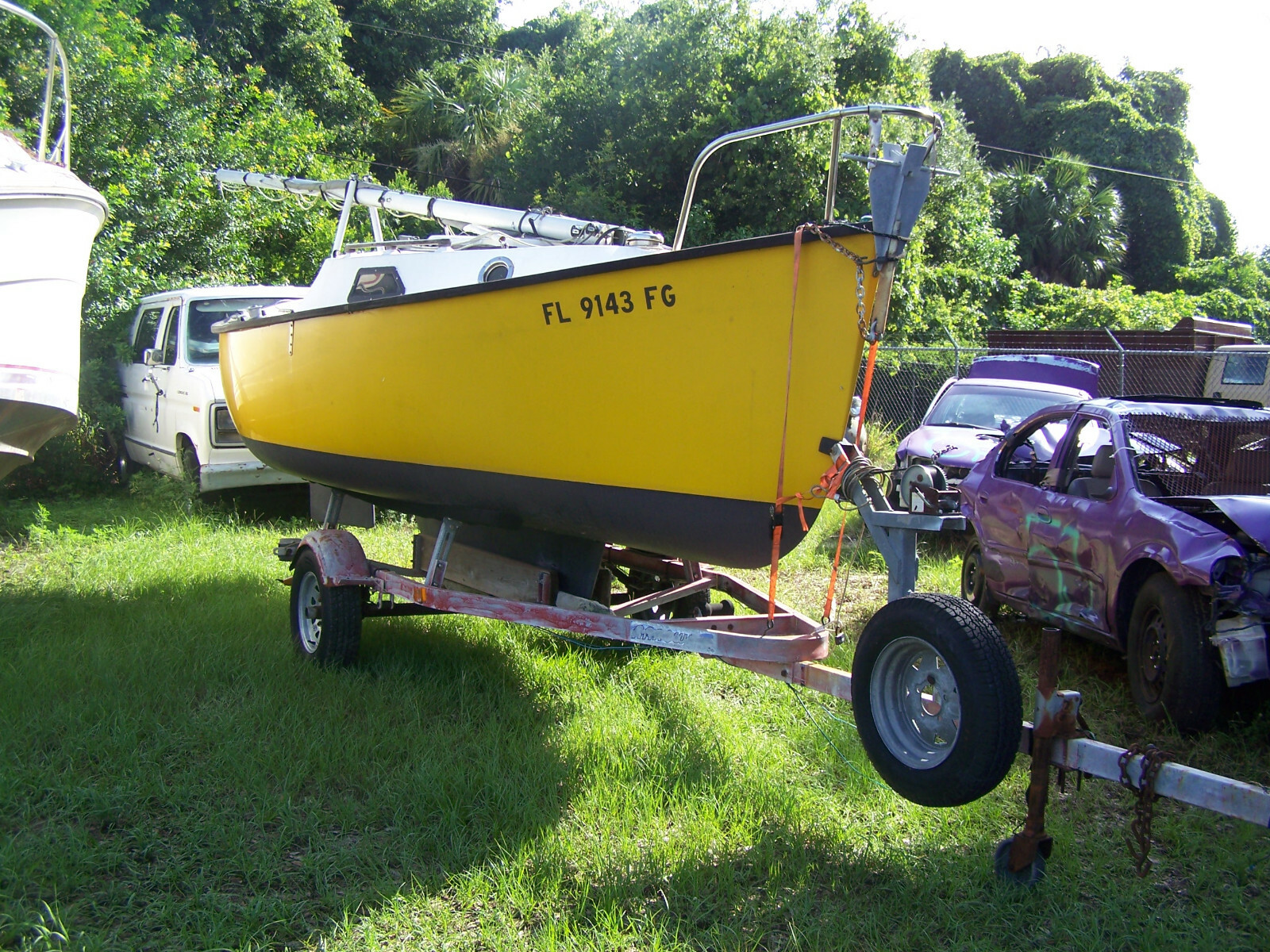 Slipper 17 ' Saiboat By Seward Yachts, 1985, with trailer included no reserve