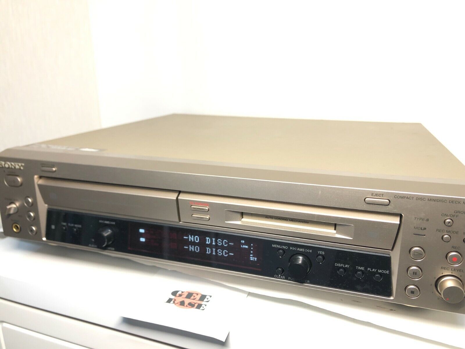 SONY MXD-D400 MD Deck Mini Disk Deck Audio Player Recorder SONY MXD-D400 MD Deck Mini Disk Deck Audio Player Recorder