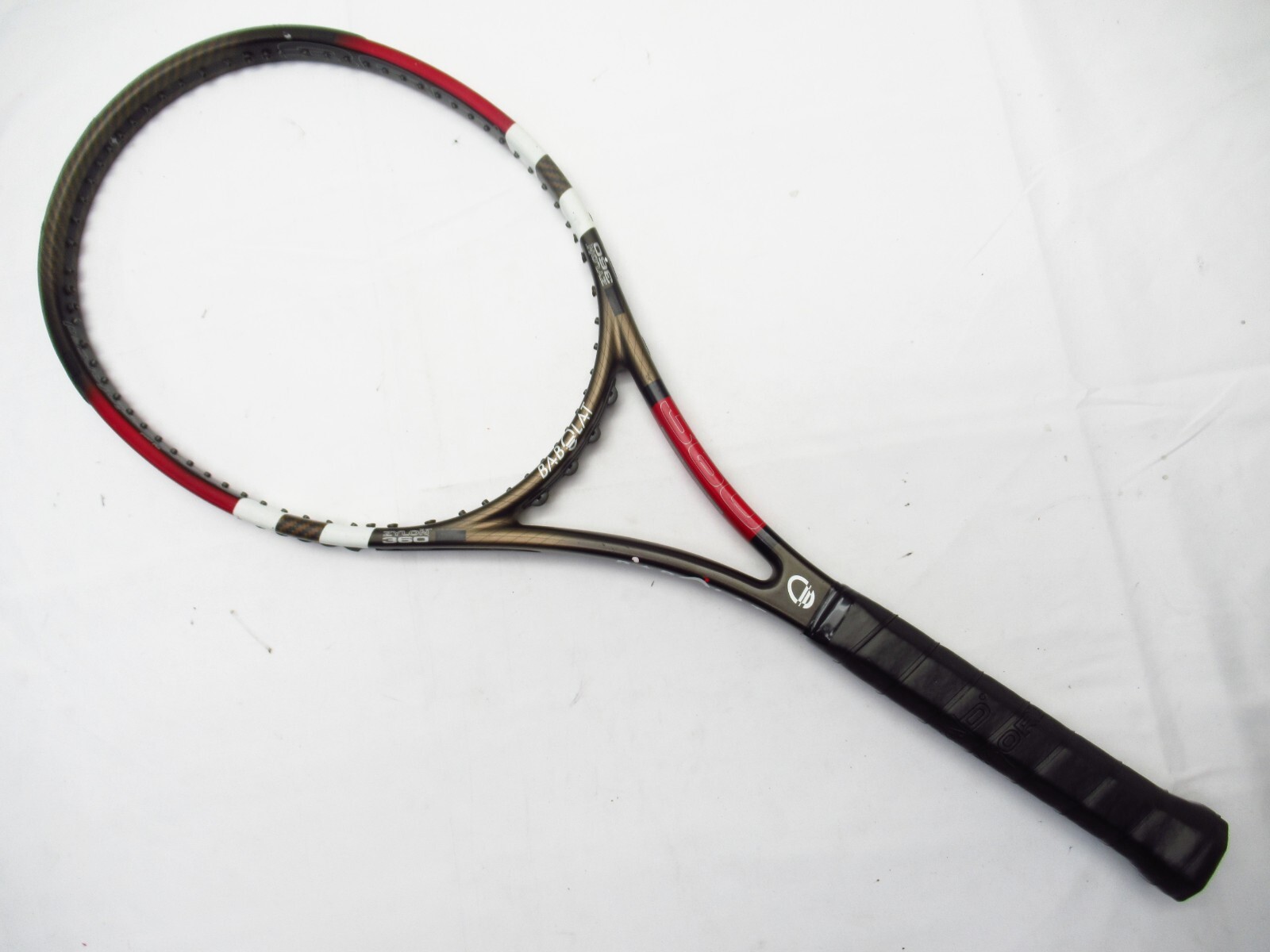 BabolaT PURE CONTROL ZYLON とプラスの2本セット BabolaT PURE CONTROL ZYLON とプラスの2本セット Babolat Pure