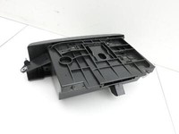 VW Touran 1T3 10-15 TDI 2,0 103KW Unter Ablagefach Unterbaufach Fach Sitz Rechts Vorne VW Touran 1T3 10-15... Vorschau 4