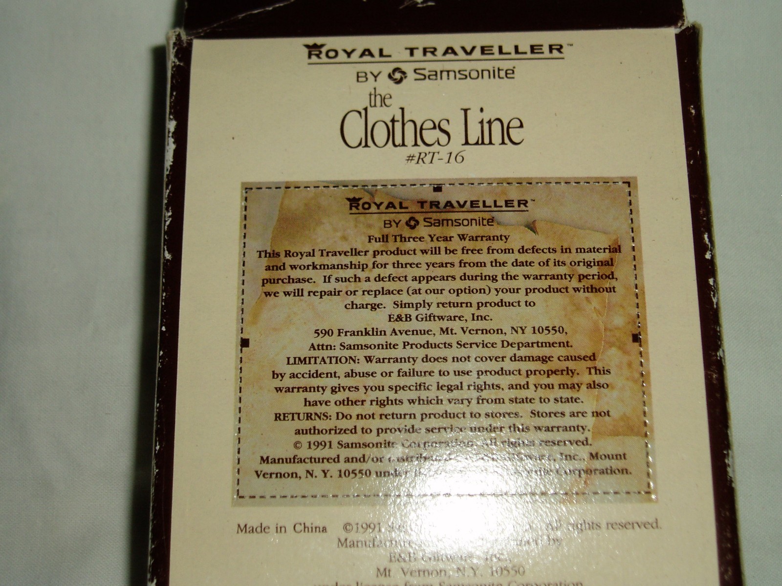 NIB  THE ROYAL TRAVELER by Samsonite  