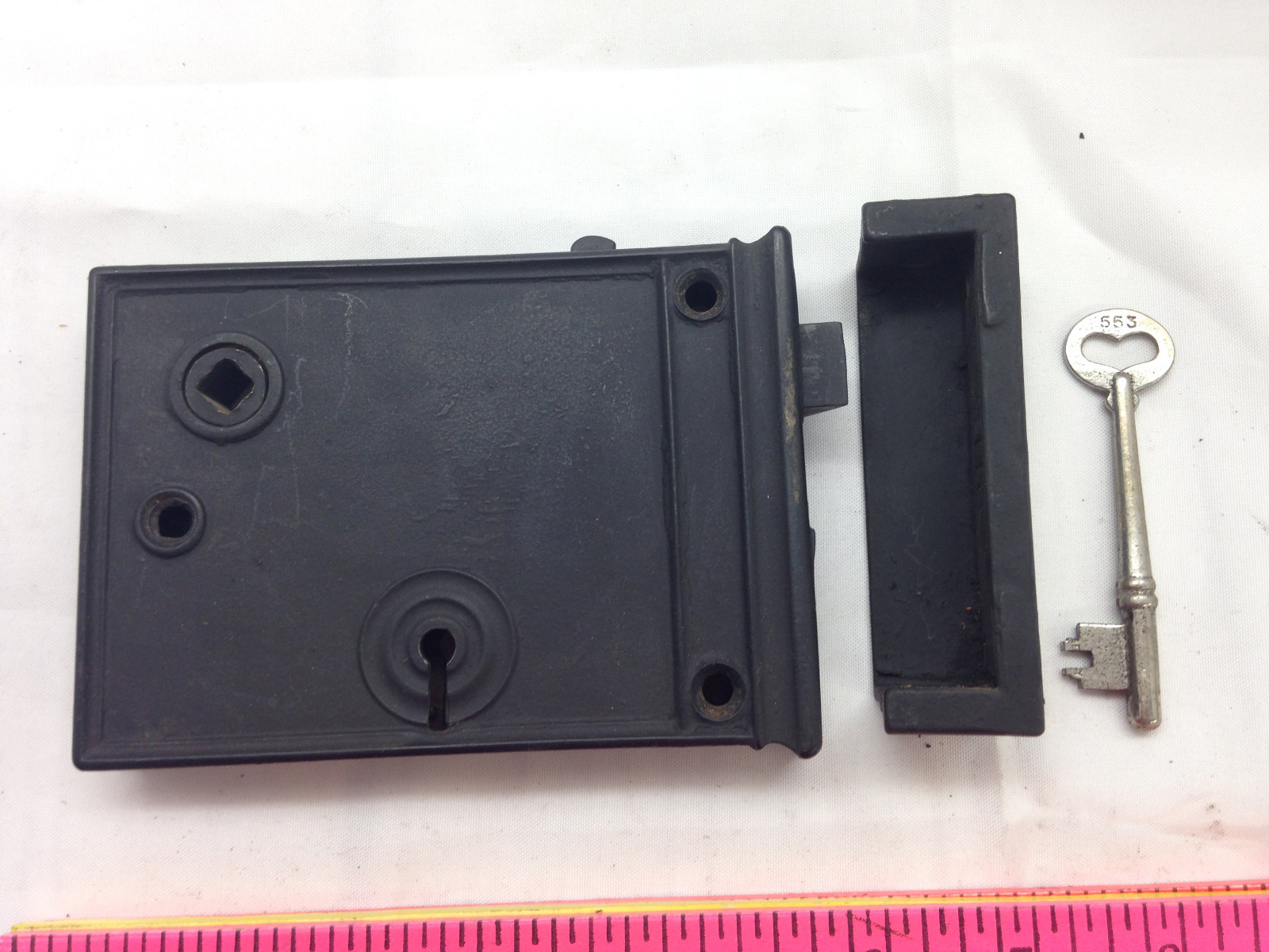 Antique RH Co Cast Iron Door Lock w/ Skeleton Key Strikeplate NOS? Works{13}