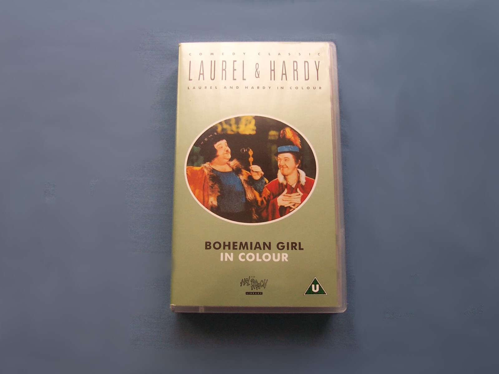Laurel & Hardy: Bohemian Girl [VHS]