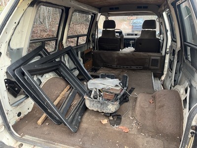 image 4 of interior