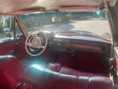 image 3 of interior