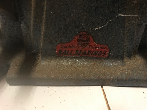 VINTAGE GENERAL POLISHING GRINDER GRINDING BELT DRIVE ARBOR BALL BEARING