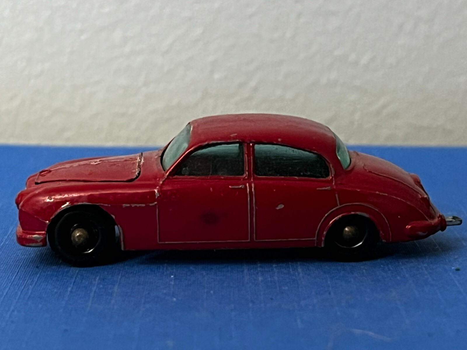 ミニカー MATCHBOX No.65 3-4litre Jaguar s-l400.jpg
