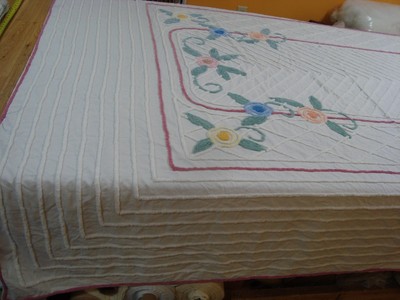 VTG  CHENILLE BEDSPREAD SHABBY Floral Full Double Cotton 88