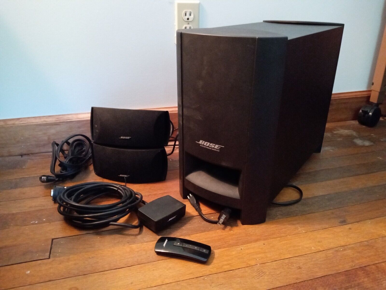 Bose CineMate Series II Digital Home Theater Speaker System Bose CineMate Series II Digital Home Theater Speaker System