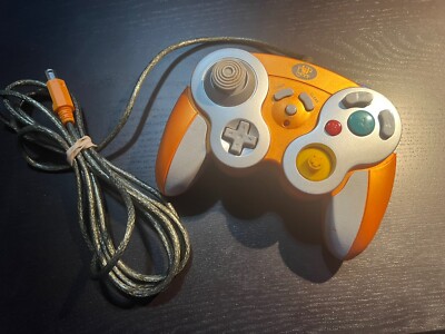 Hip Gear  Controller For Gamecube Nintendo Orange Edition - Tested Game pad