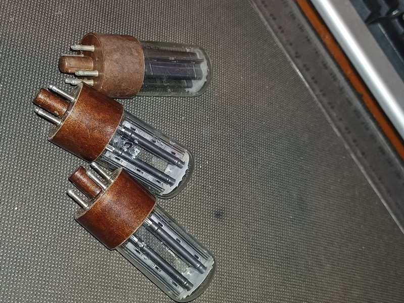 5y3gt / Cv1856 Tungsram England , Used Maintenance Pulls
