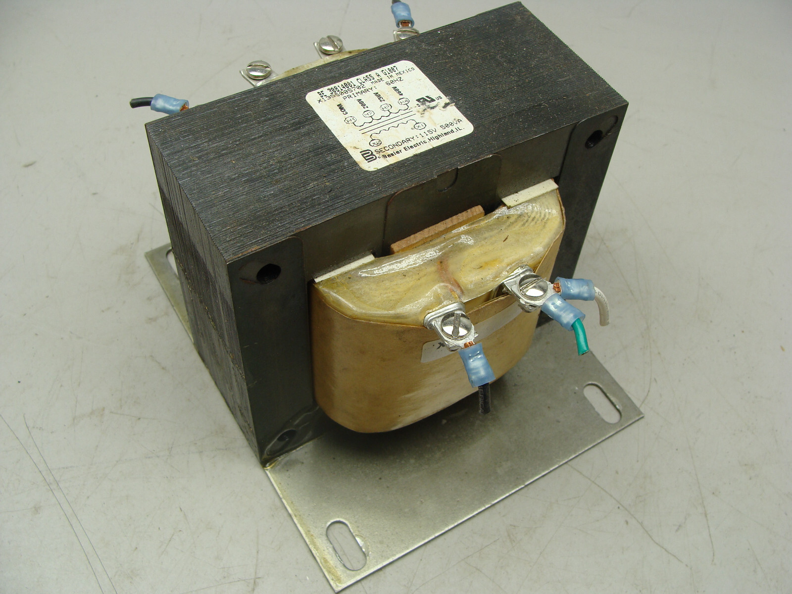 ピューマDC－DC 60アンペア s-l400.jpg