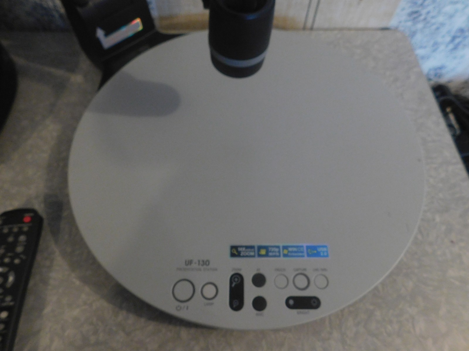 SAMSUNG UF-130 SAMSUNG DIGITAL PRESENTER W/CASE