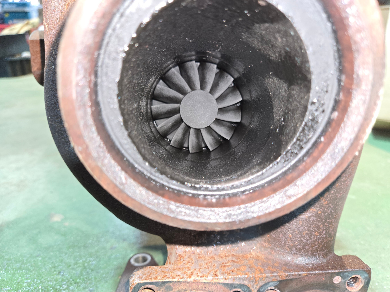 12642314 CHEVY GMC 6.6L DURAMAX DIESEL USED TURBO TURBOCHARGER OEM LML - Picture 12 of 13