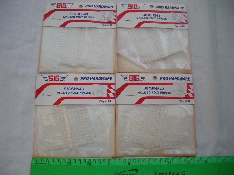 Lot of 4 SIG Pro Hardware SIGSH543, Molded Poly Hinges, RC R/C Airplane Boat Car