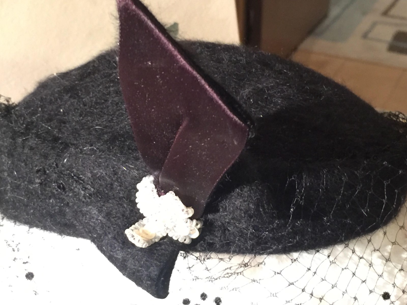 Vintage Merri - Soie Black Ladies Hat ... 100% wool and ELEGANT DESIGN ! NICE !!