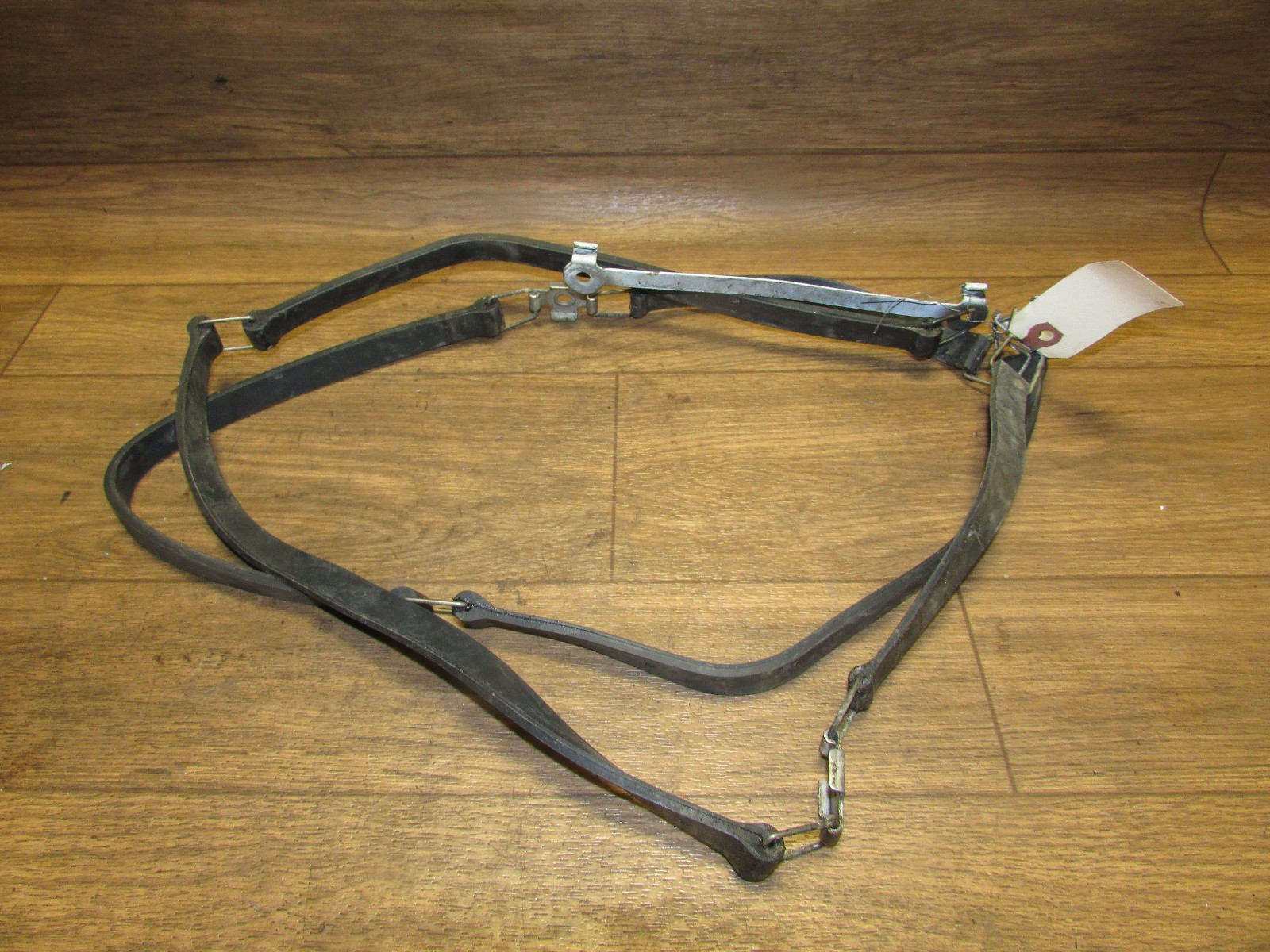 Kawasaki Jet Ski 1998 XI Sport 750, Fuel Tank Mounting