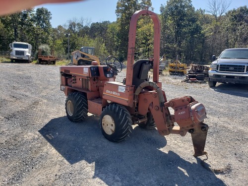 Ditch Witch 350SX Cable Plow