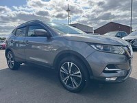 2017 Nissan Qashqai 1.5 dCi N-Connecta 5dr + PANROOF / NAV / CAMERA / ULEZ / 7 S