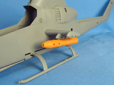 Metallic Details MDR3212 M18 gun pod with M134 Minigun scale model kit 1/32