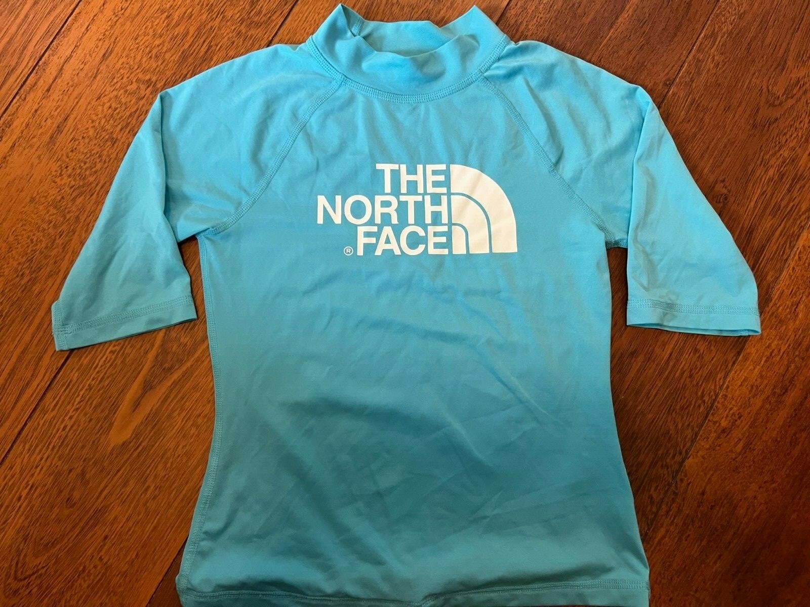 ★THE NORTH FACE☆W'S SURFY PRINT L/S RASHGUARD NT7TR33 The North Face】 W'S SURFY PRINT L/S RASHGUARD - SKY_BLUE