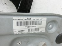 VW Touran 1T3 06-10 5T Fensterheber o. FH-Motor Rechts Vorne VW Touran 1T3 06-10 25.09.2009 1T1837730AN gebraucht Vorschau 2