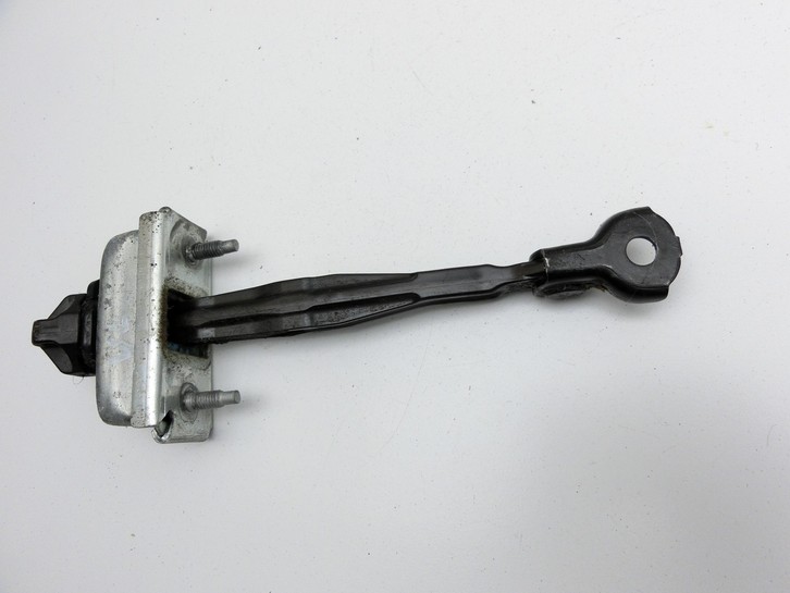 Opel Zafira C 11-16 Türfangband Türbremse Türanschlag Links Vorne Opel Zafira C 11-16 16.10.2014 13185547 gebraucht Vorschau 2